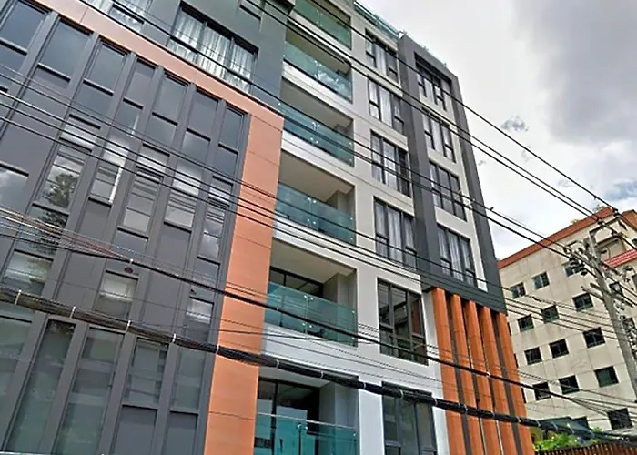 Dazzle Sukhumvit 7 4* Banguecoque
