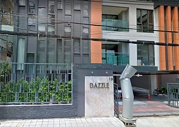 Dazzle Sukhumvit 7 Hotel 4*